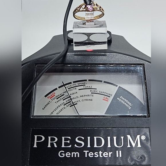 Vintage 10k Solid Yellow Gold Amethyst Ring 5.25 Pinky Filigree Unique Lilac Gem - Picture 5 of 7